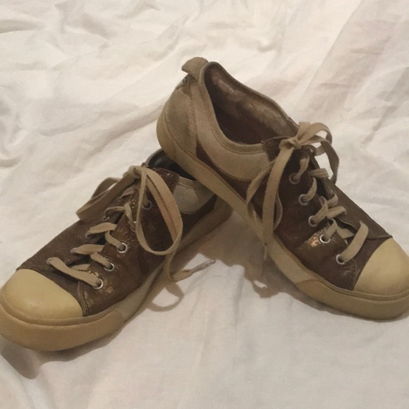 ugg converse sneakers